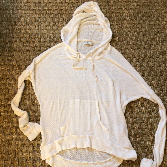 White throw on - Picture 3 of 4